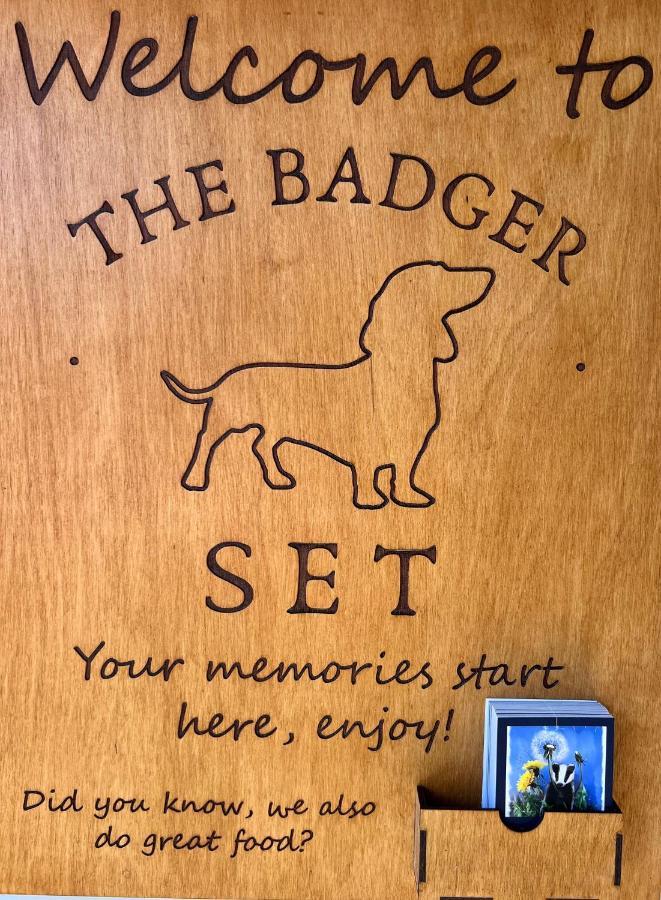 HinderwellThe Badger Set公寓 外观 照片